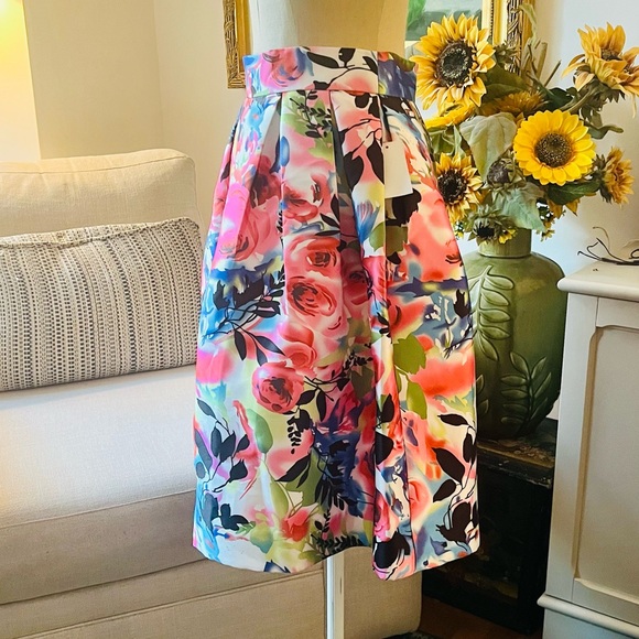 🎉New Gracia Multicolor Floral A-Line Skirt - Picture 3 of 11